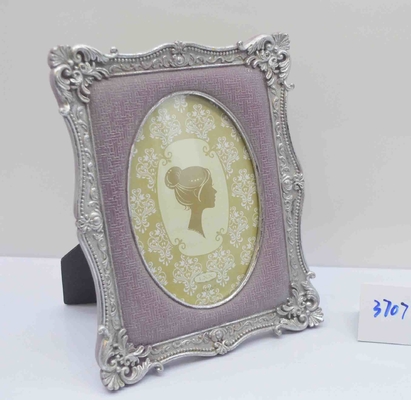 4×6 Inch European Carved Resin Photo Stand with Reinforced Corners - Durable Home Decor mounting photo