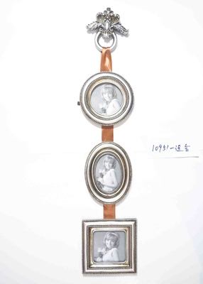 4×6 Inch Steampunk Resin Frame with Gear Mechanism - Executive Desk Art