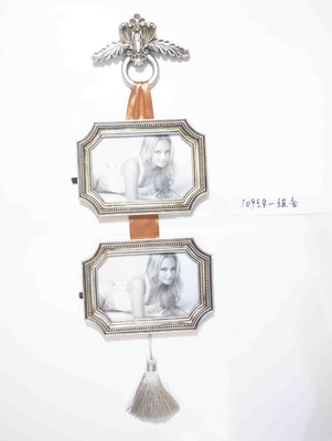 4×6 Inch Steampunk Resin Frame with Gear Mechanism - Executive Desk Art